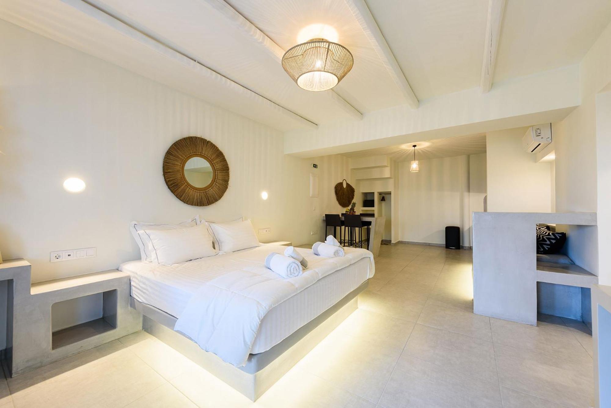 Vammos Luxury Residences Náoussa Extérieur photo